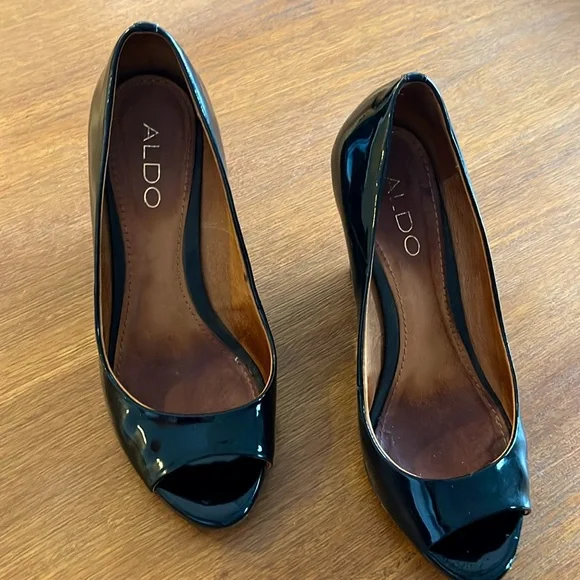 Sandals Aldo - Picture 2 of 4